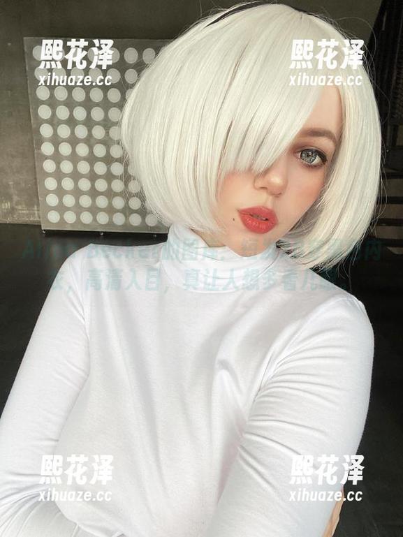 Alina Becker Alina Becker的图库:短发2B穿黑色内衣,高清入目,真让人想多看几眼。